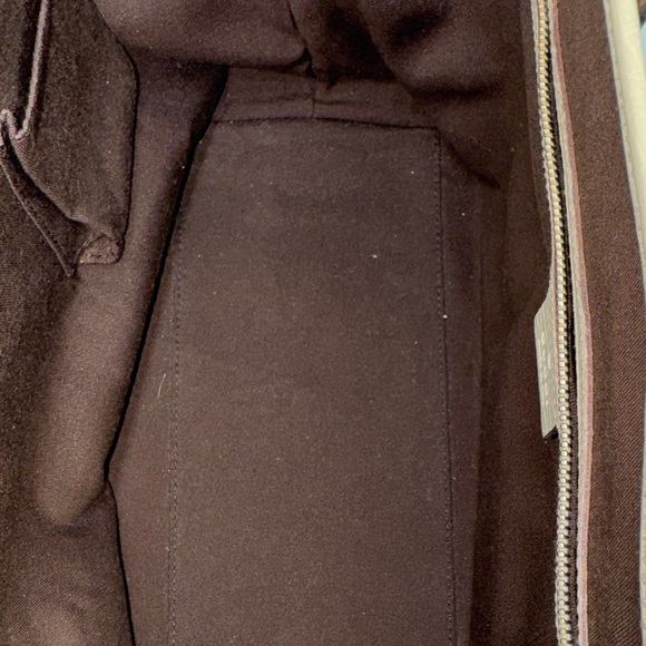 Gucci Brown and Cream Sherry Line Monogram Tote with Original Charms - Picture 8 of 17